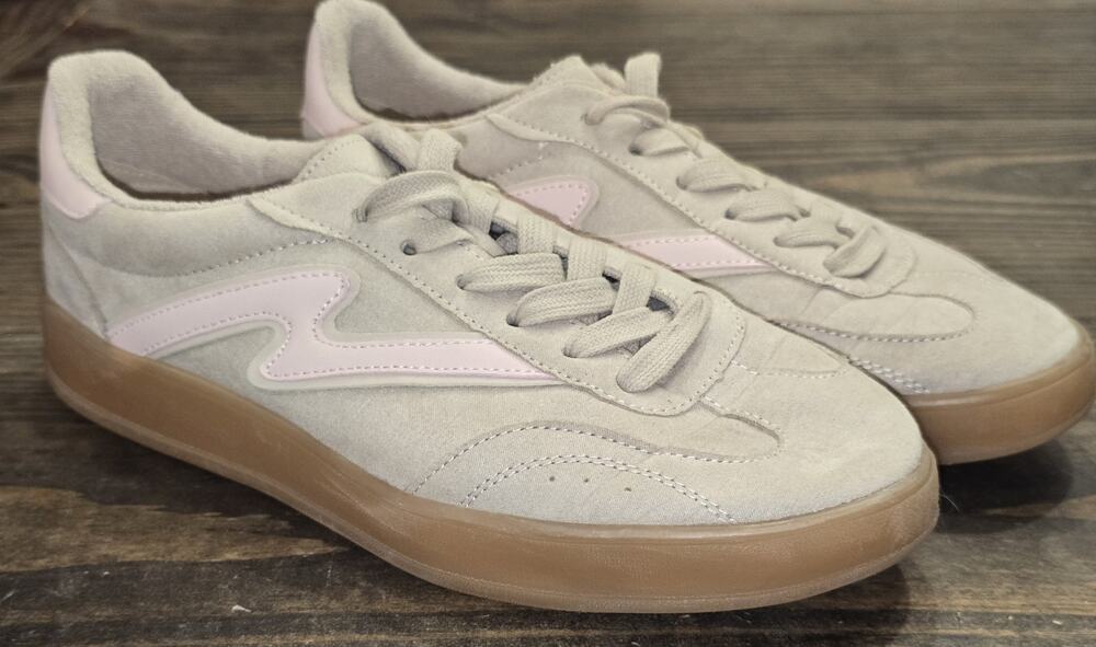 Madden Girl Shoes GIIA Sz 8 M Beige / Taupe Natural Comfort Lace Up Sneakers